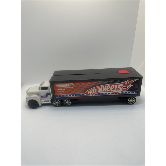 Hot Wheels Fast Track Car Hauler And Launcher 2008 - Picture 5 of 14